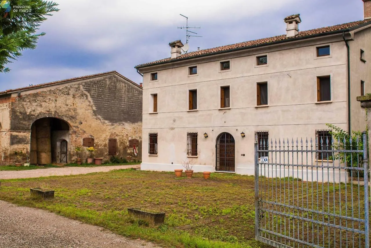 Corte Bagnetta Gonzaga Italia